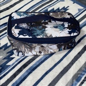 Thirty-One Makeup Bag